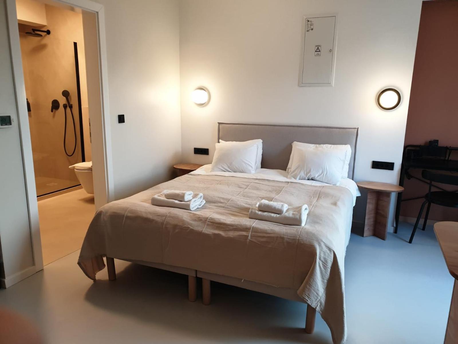 Design Rooms - Kvaternik Square Zagreb Ngoại thất bức ảnh